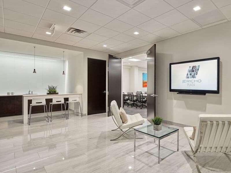 Jericho Lobby | Image 9